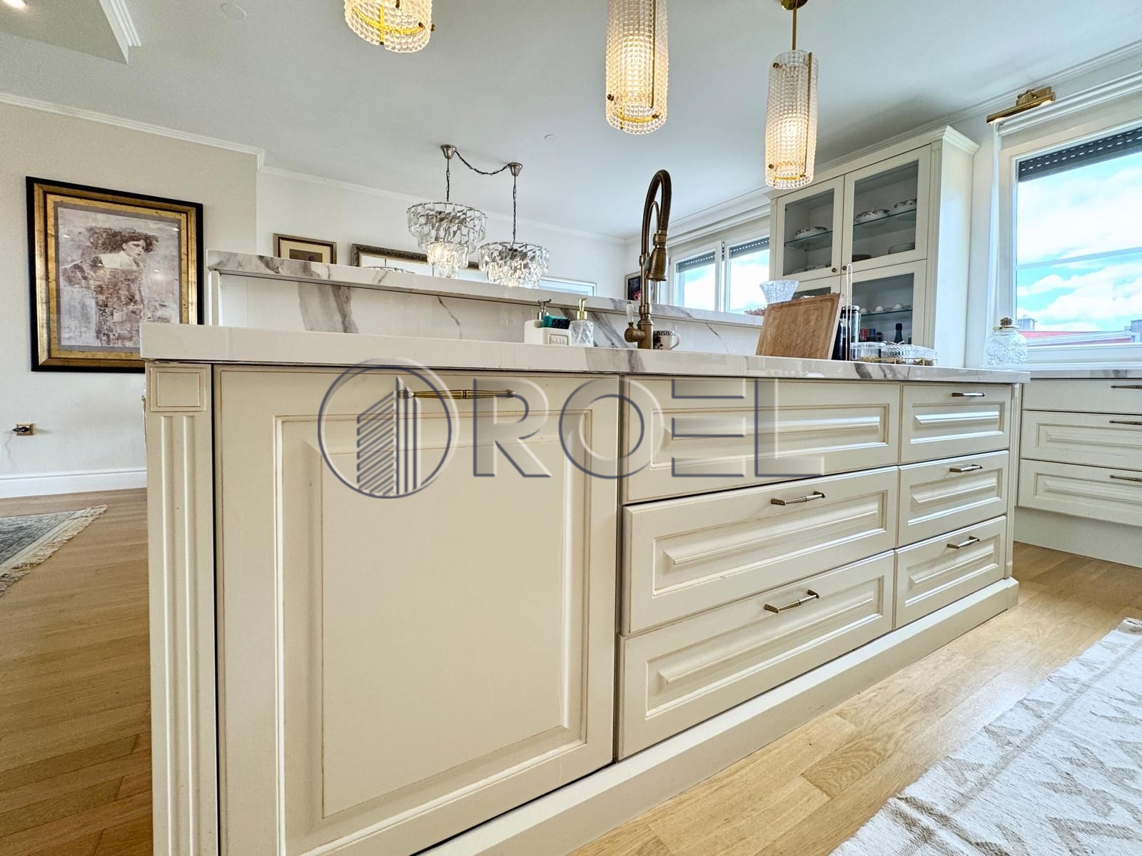 934_9_1754857335 Zagreb, Vrbani III perfektan četverosoban stan NKP 220 m2