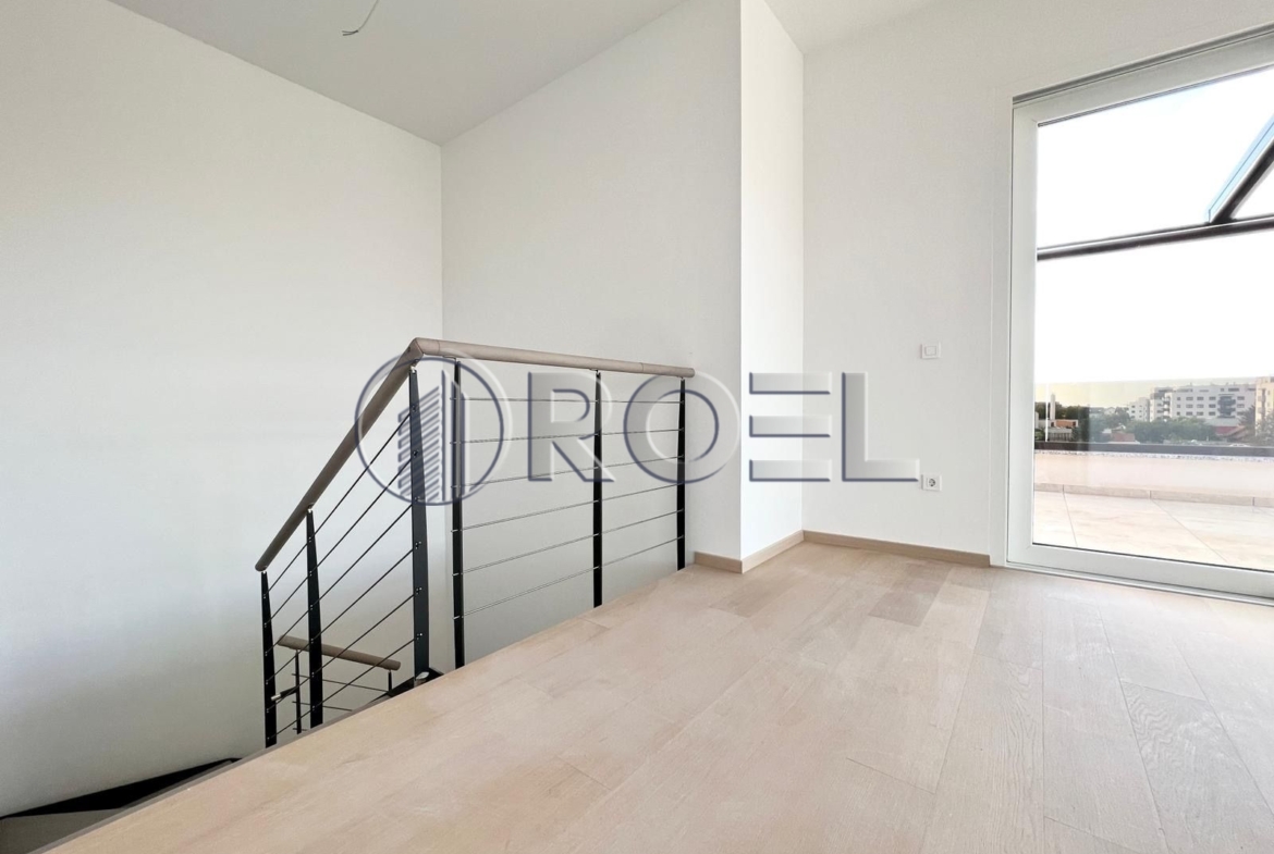 Petorosobni stan: Velika Gorica, NKP 141.95 m² + GPM + SPR
