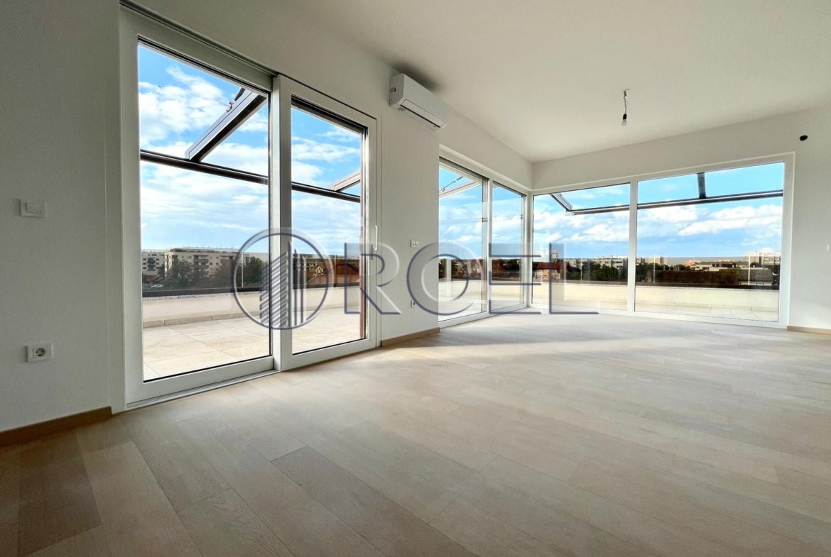 Petorosobni stan: Velika Gorica, NKP 141.95 m² + GPM + SPR