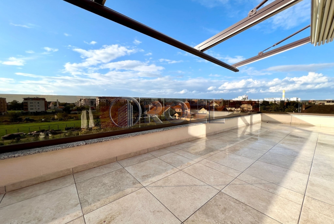 Petorosobni stan: Velika Gorica, NKP 141.95 m² + GPM + SPR