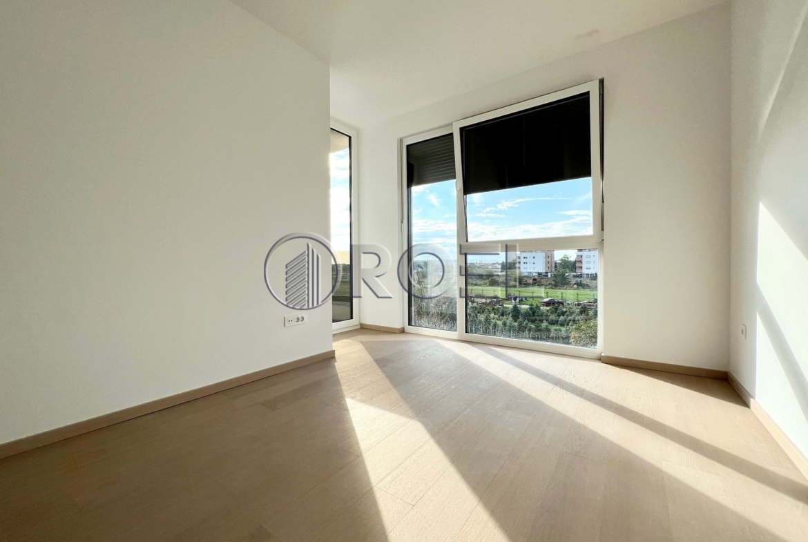 Petorosobni stan: Velika Gorica, NKP 141.95 m² + GPM + SPR