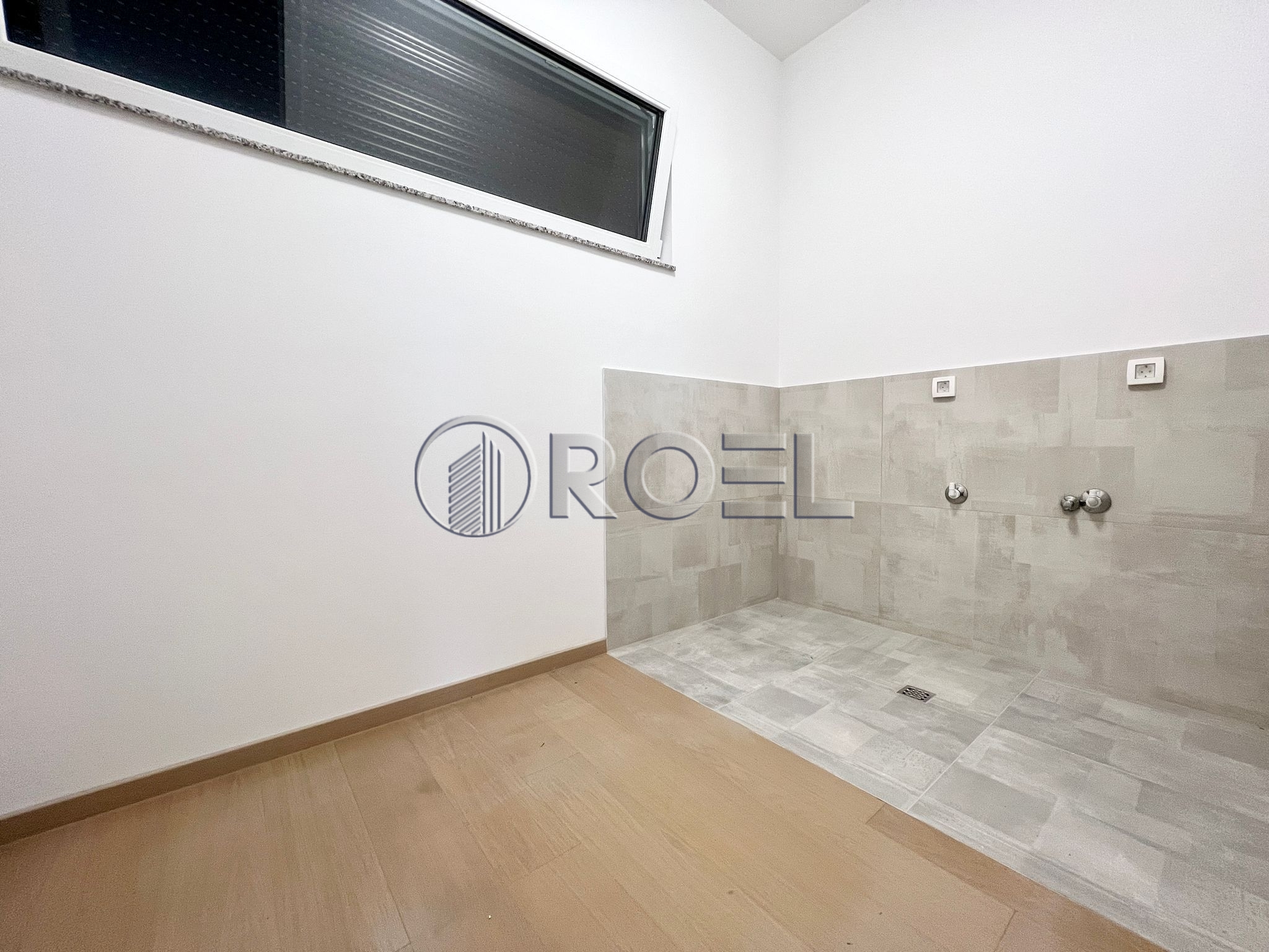 93_8_1727692634 Petorosobni stan: Velika Gorica, NKP 141.95 m² + GPM + SPR
