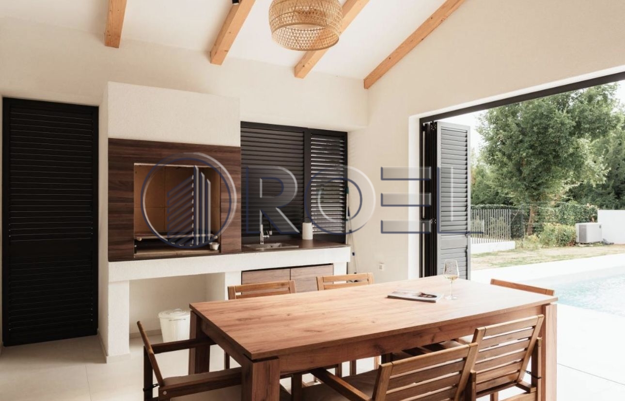 950_8_1755800312 Ekskluzivna vila, Istra, Svetvinčenat 170m2