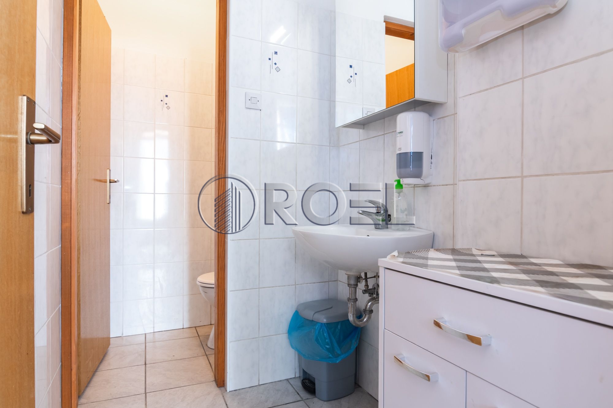952_19_1756154658 Zagreb, Stenjevec, dvoetažni poslovni prostor, NKP 407 m2