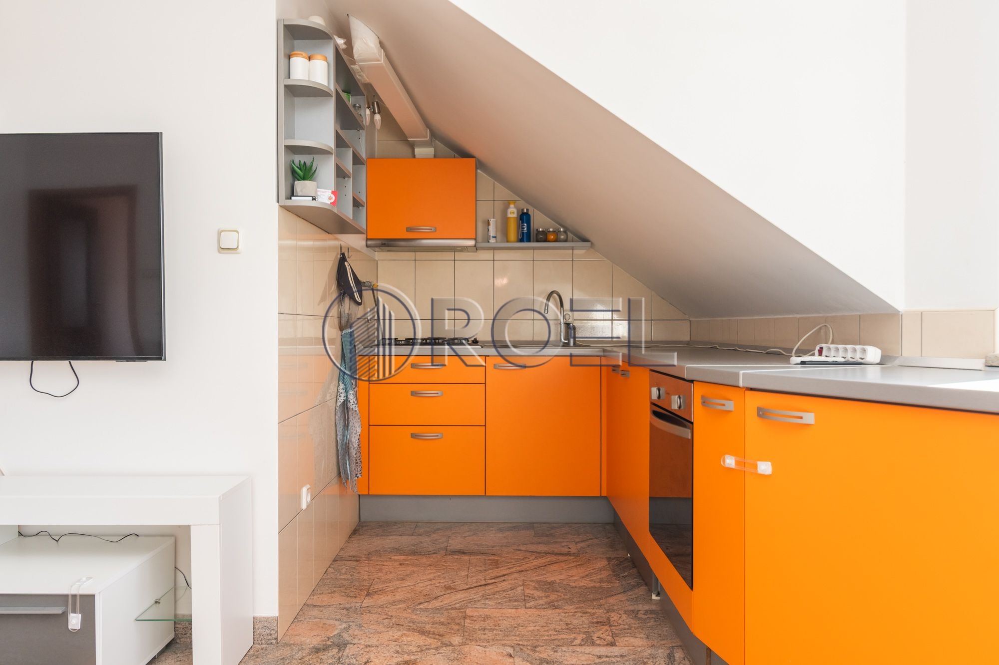 967_3_1756283637 Novi Zagreb, Lanište, trosobni stan, NKP 73m2, za najam