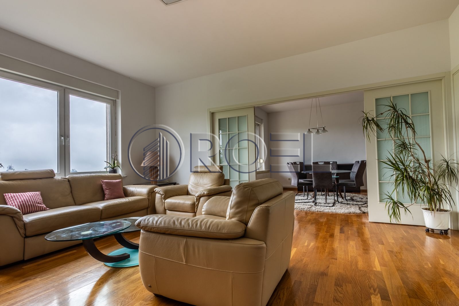 969_3_1756140391 Zagreb, Gornje Prekrižje VMD luksuzan četverosoban stan 160 m2, garaža