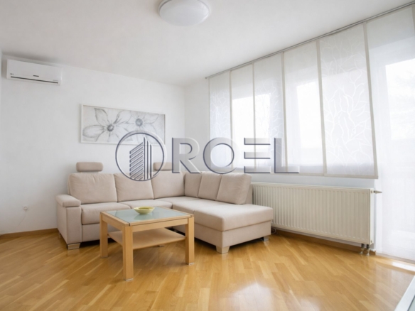 Trosobni stan, Zagreb, Trokut, Hermanova ul., NKP 58 m²