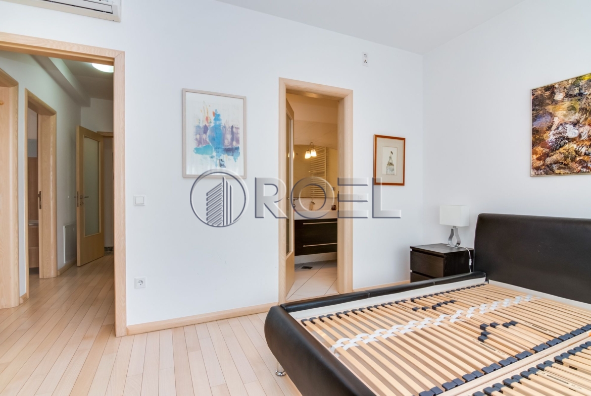 Zagreb, Maksimir četverosoban stan NKP 120 m2