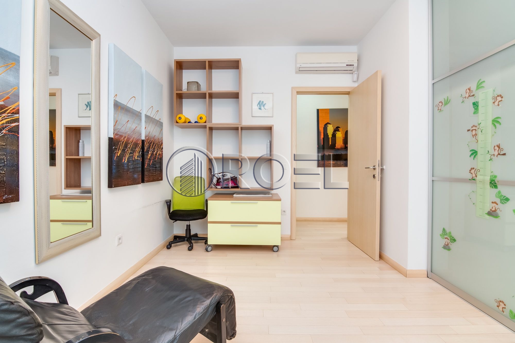 985_16_1756986512 Zagreb, Maksimir četverosoban stan NKP 120 m2