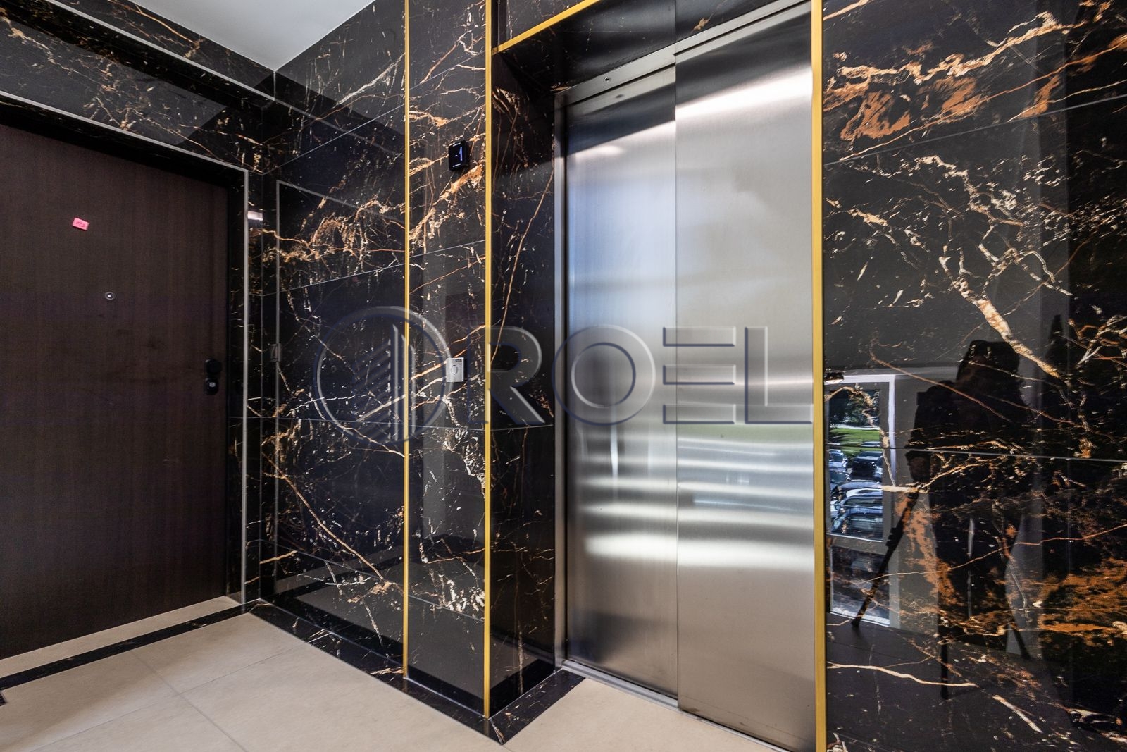 991_8_1758835591 Zagreb, Rudeš, odličan poslovni prostor NKP 99 m2