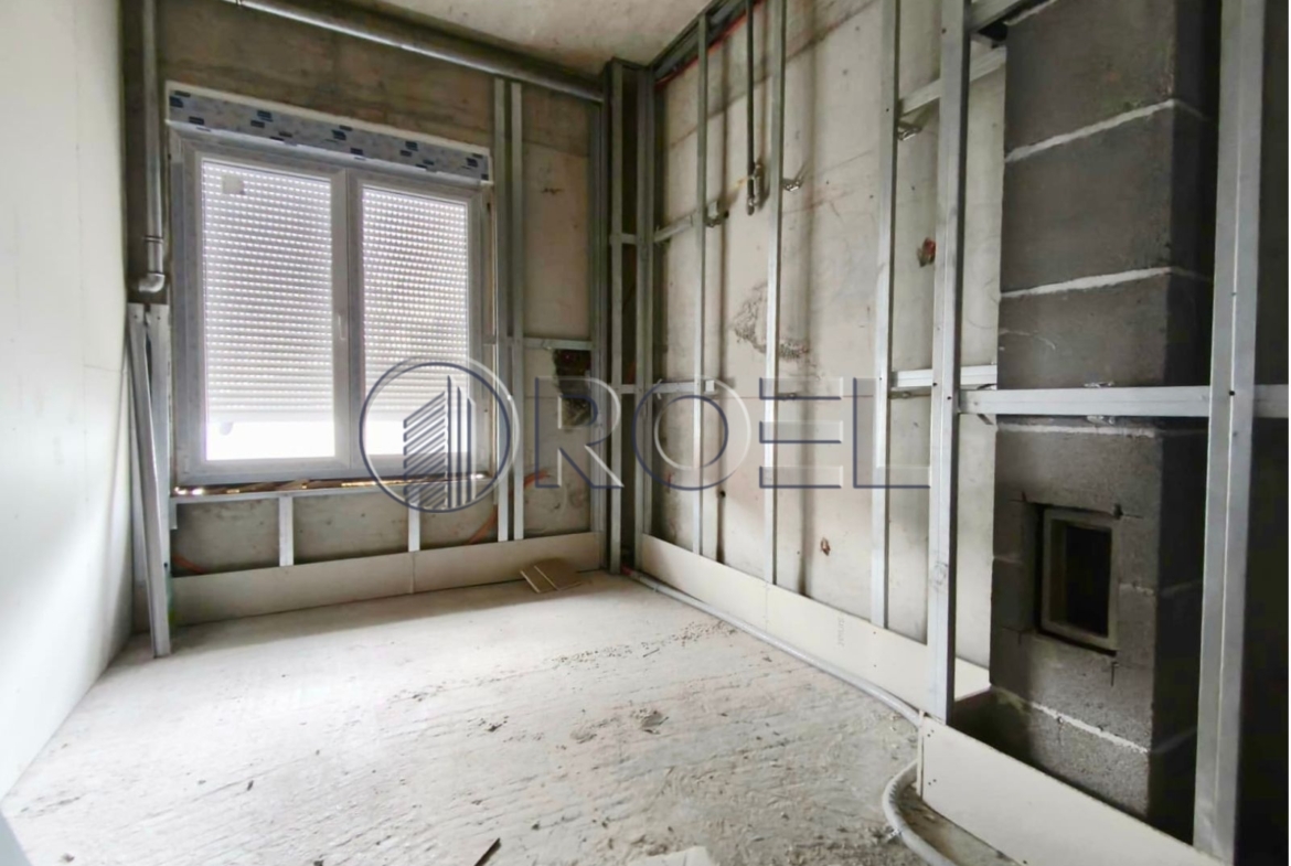 Trosobni stan s vrtom, Zagreb, Sesvete, Bjelovarska, 101,56 m2