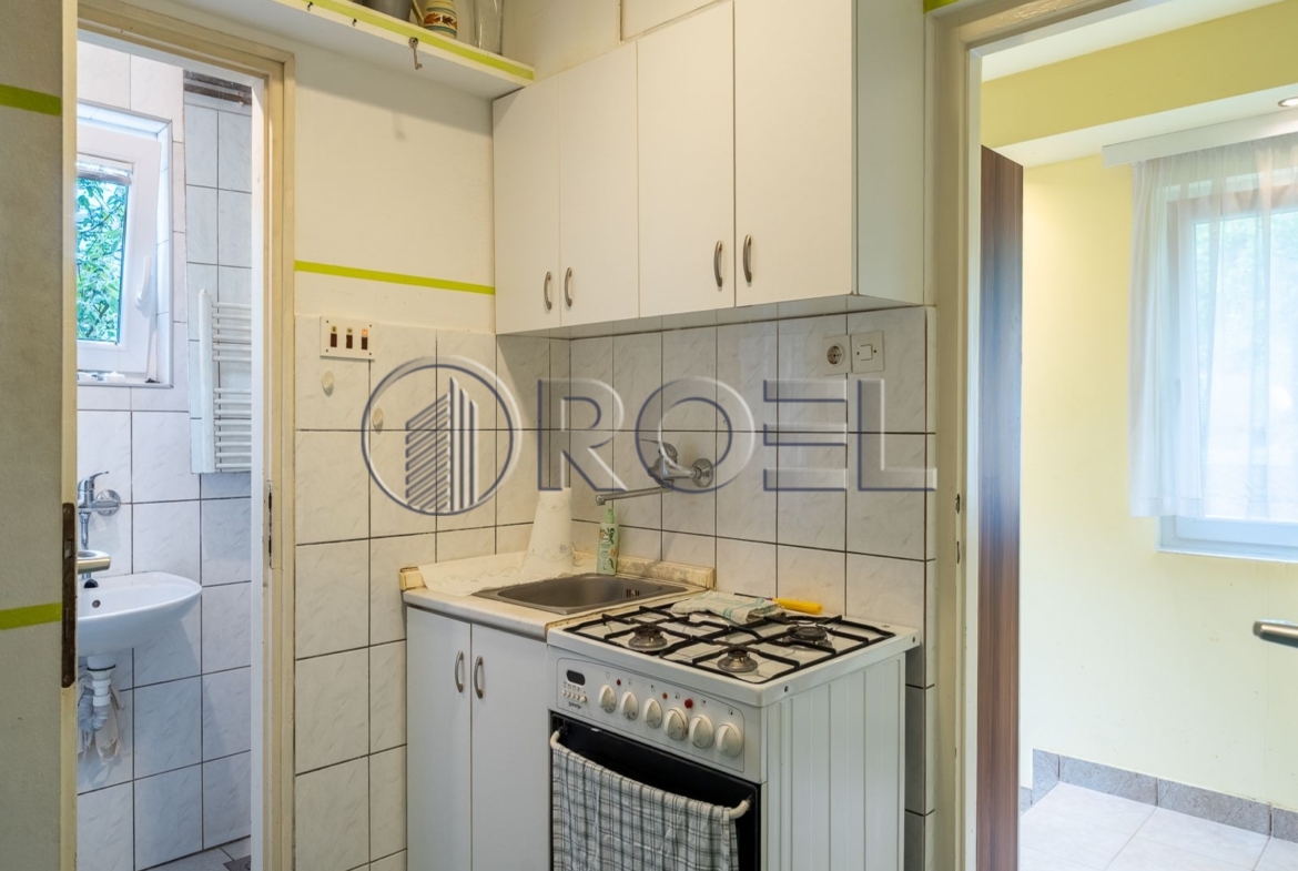 Land area 815 m2 with house, Zagreb, Dubrava, Miroševečka