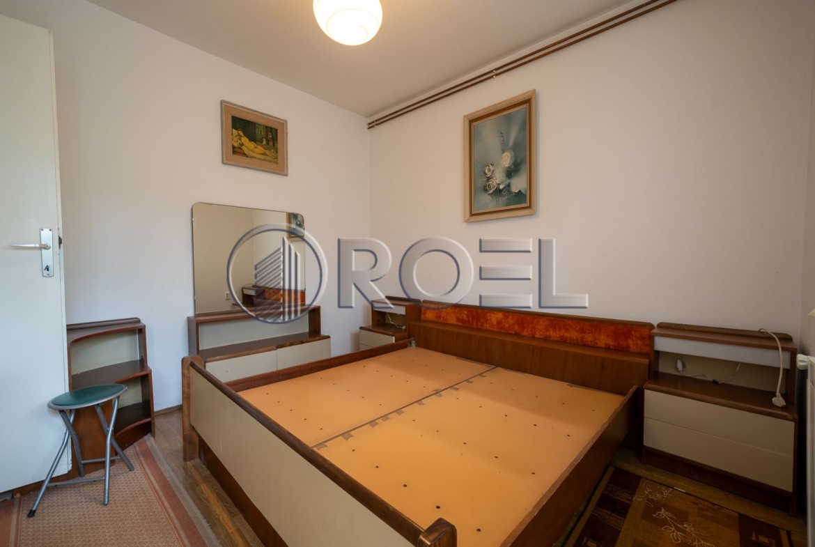 Land area 815 m2 with house, Zagreb, Dubrava, Miroševečka