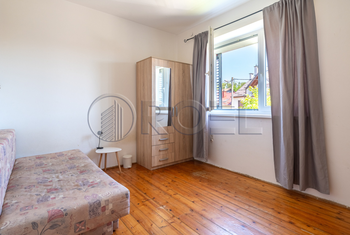Three-Room Apartment, 55 m², Vinogradska Street