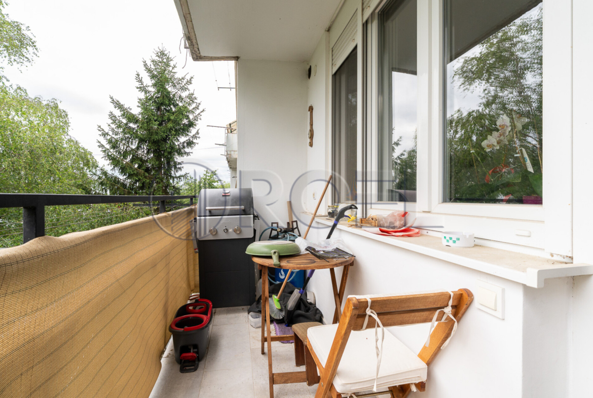Three-Bedroom Apartment, Klaka, Dubrava, Zagreb, 73.50 m², For Sale