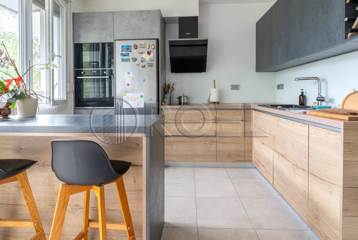 Three-Bedroom Apartment, Klaka, Dubrava, Zagreb, 73.50 m², For Sale