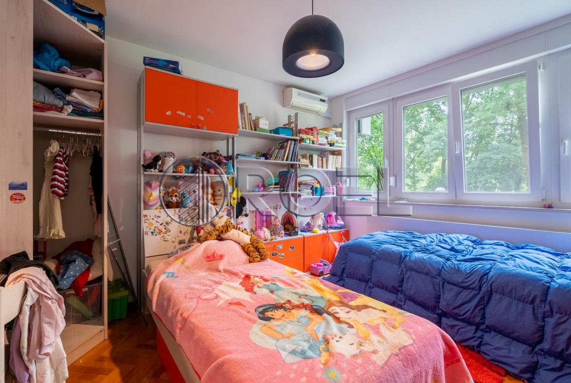 Zagreb, Dubrava, Studentski grad, peterosobni stan 108,16 m², prodaja