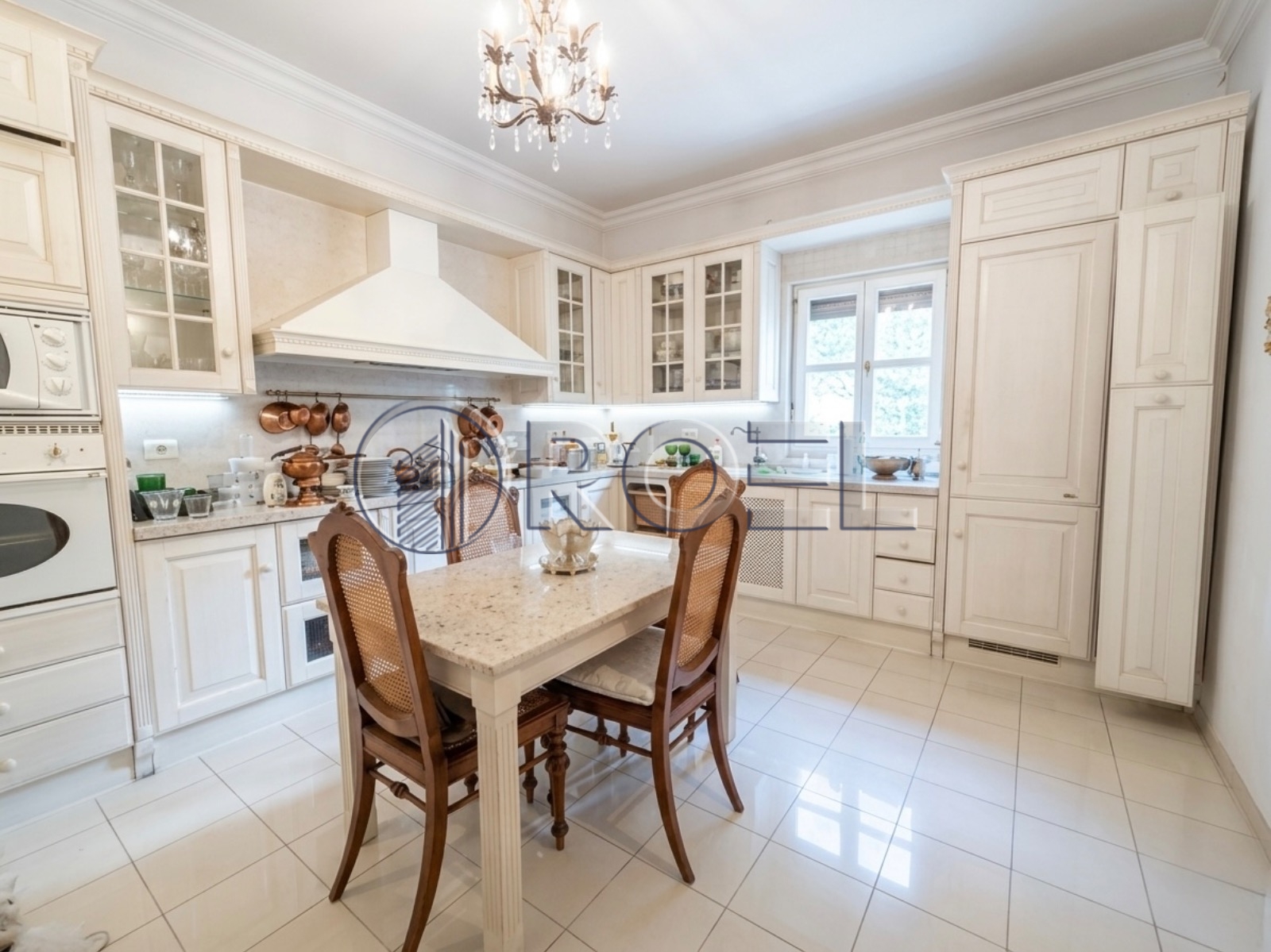 1550_1_1779216547 Trosobni luksuzni stan, Zagreb, Centar, Donji grad 112m2