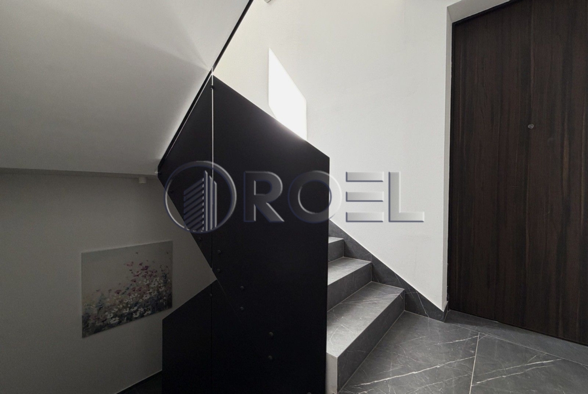 Four-bedroom apartment with swimming pool, new development, 217 m², Opatija