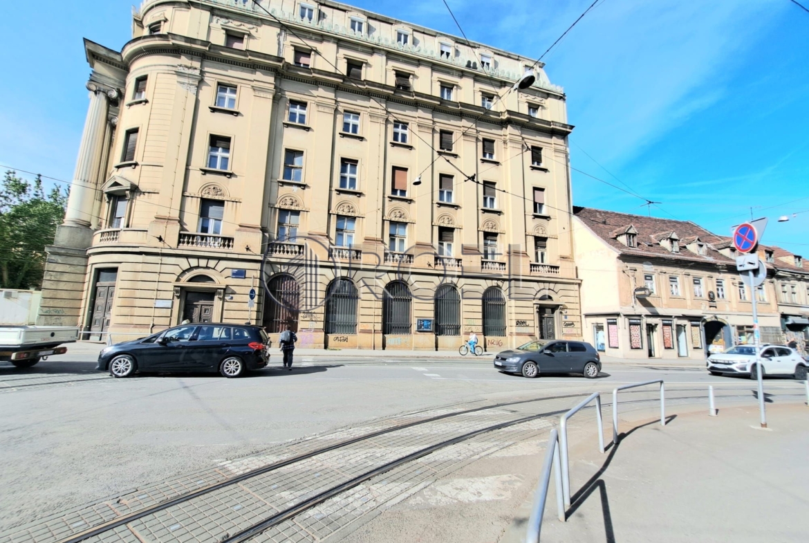 Zagreb, strict city center, commercial space 25.25 m² for rent