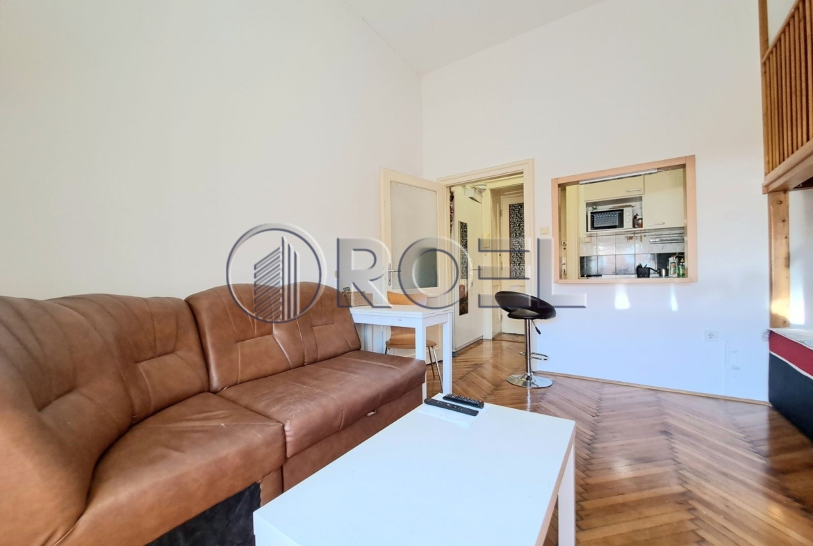 Zagreb, strict city center, commercial space 25.25 m² for rent
