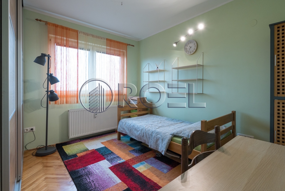 Three-Room Apartment, Zagreb, Folnegovićevo Neighborhood, 64.32 m2