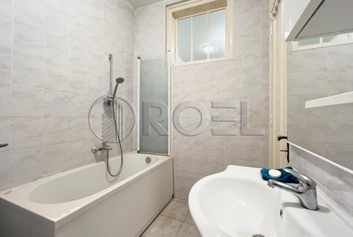 Zagreb, Ribnjak, Četverosobni stan s vrtom, NKP 155 m2, Prodaja