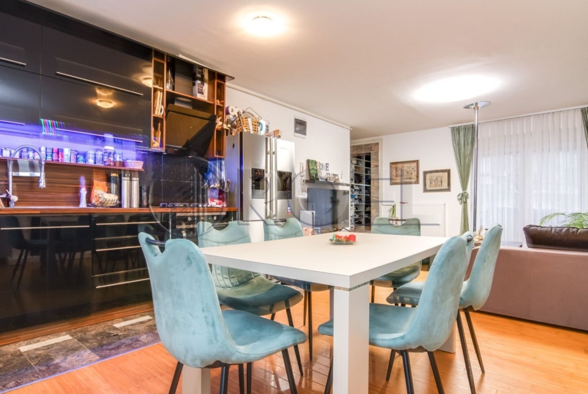 Zagreb, Rudeš, četverosoban stan, 120 m2