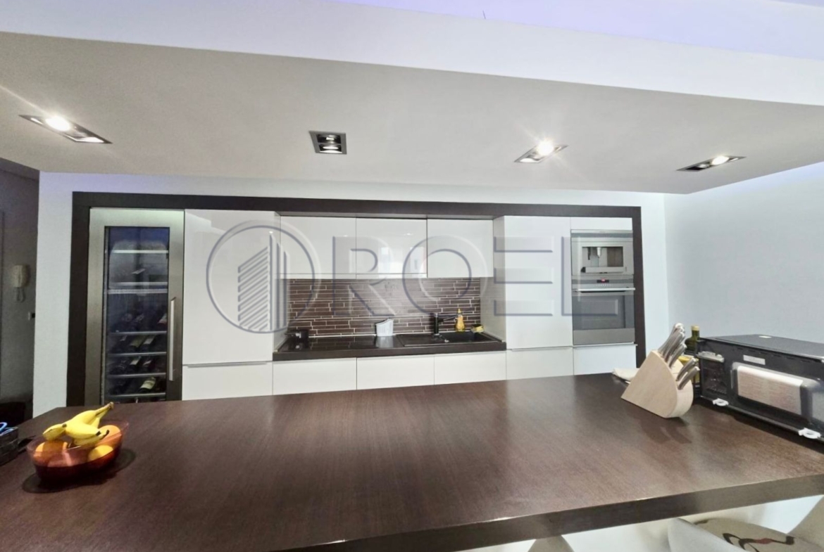 Zagreb, Vrbani, luksuzan trosobni stan 92 m2, prodaja