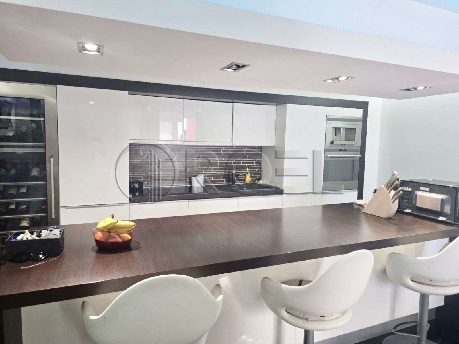 138949_30_13271 Zagreb, Vrbani, luksuzan trosobni stan 92 m2, prodaja
