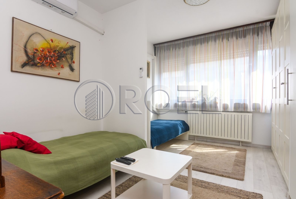Zagreb, Siget, četverosobni dvoetažni stan 97 m2, prodaja