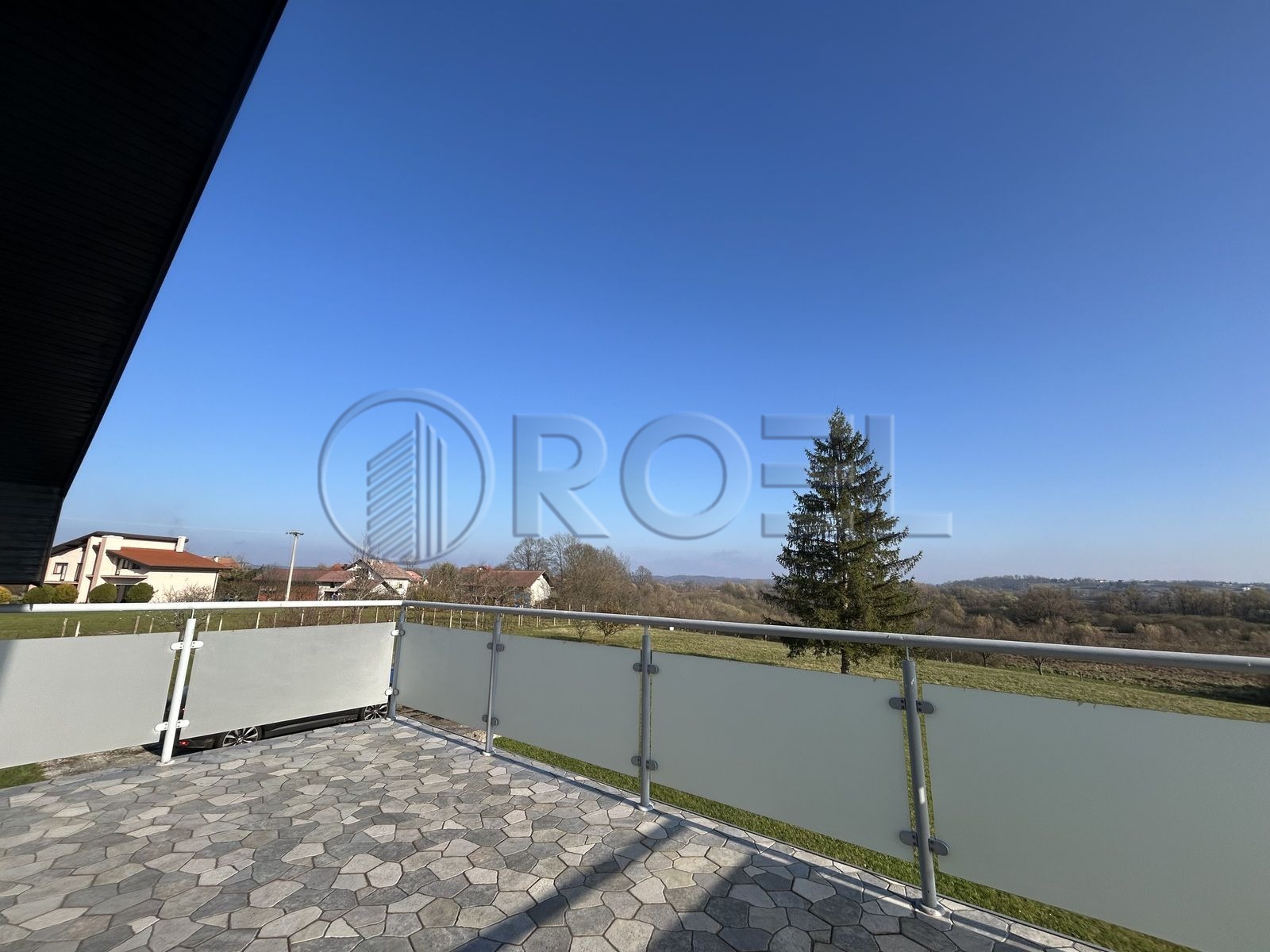 139332_200_17165 Lasinje, dvoetažna trosobna kuća 167m2 s velikom okućnicom, prodaja