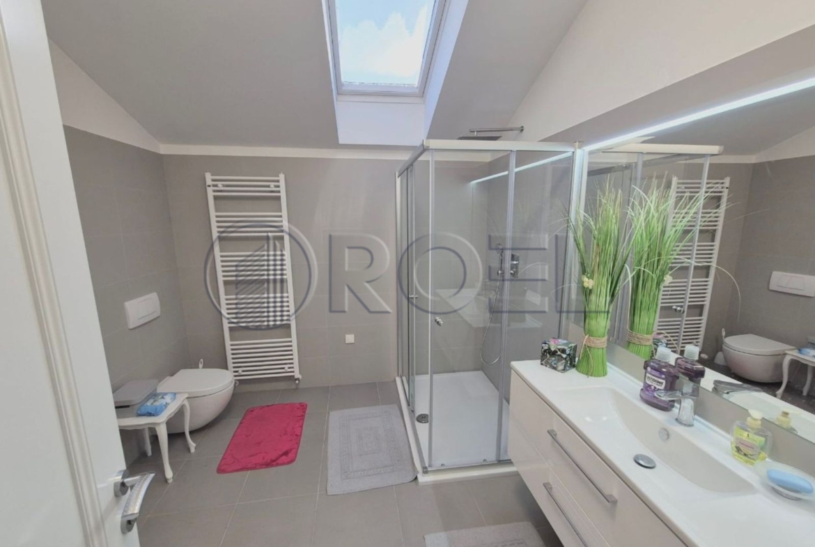Zagreb, Šalata, Šesterosobni stan, NKP 151 m2
