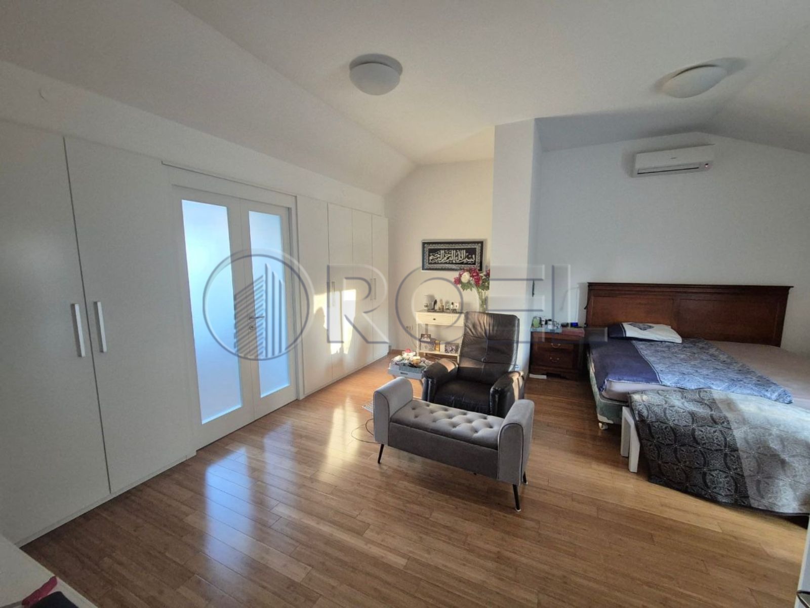 139343_40_17315 Zagreb, Šalata, Šesterosobni stan, NKP 151 m2