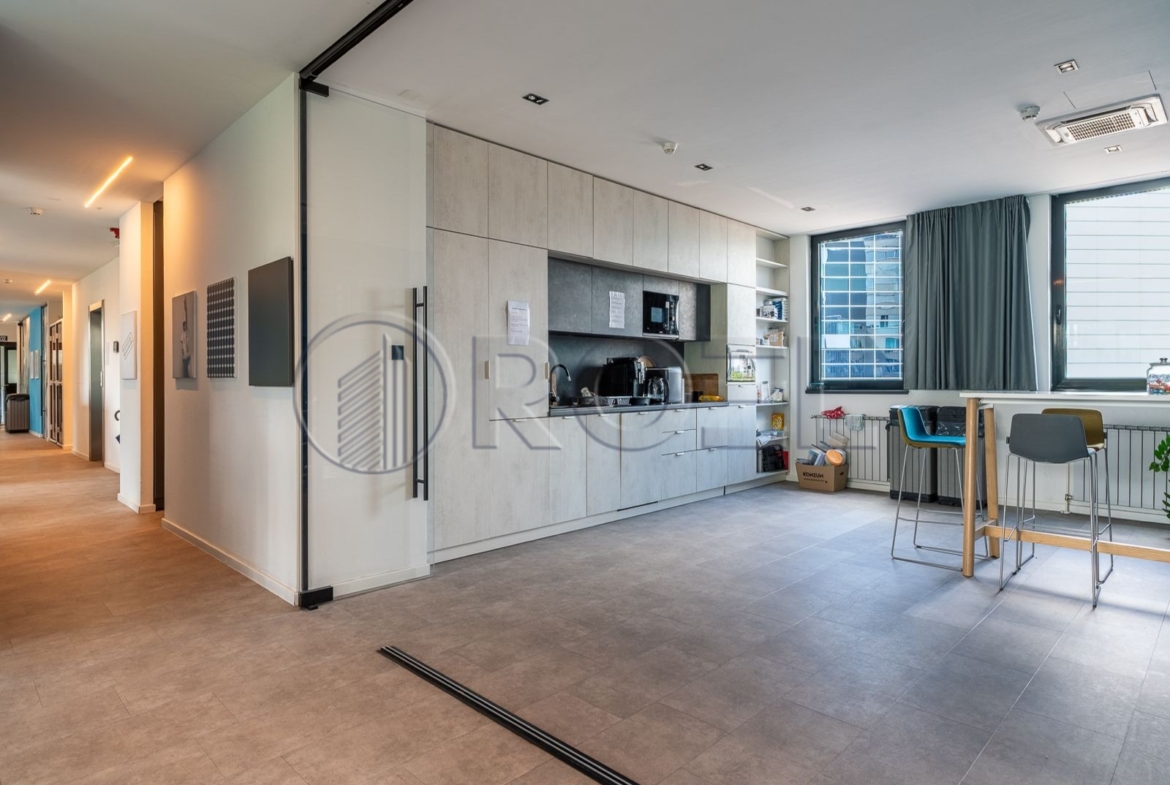 Zagreb, Radnička, poslovni prostor 496,80 m2, zakup