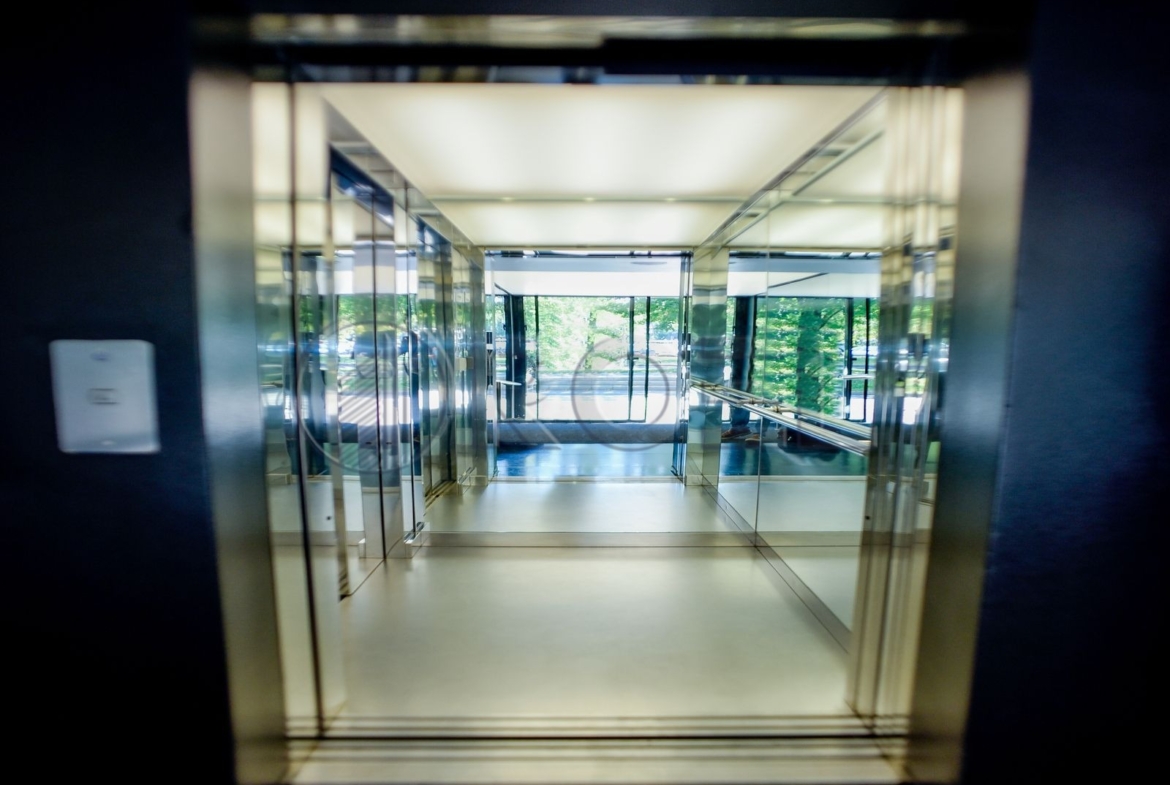 Zagreb, Radnička, poslovni prostor 496,80 m2, zakup