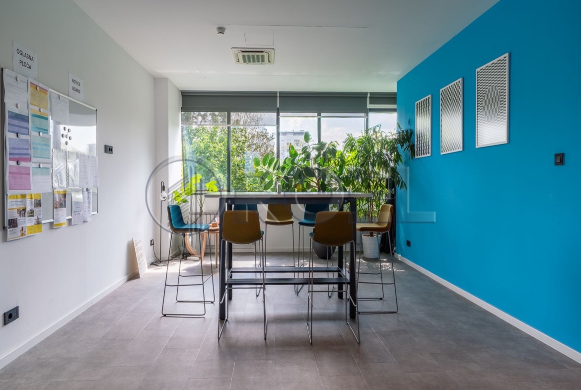 Zagreb, Radnička, poslovni prostor 496,80 m2, zakup
