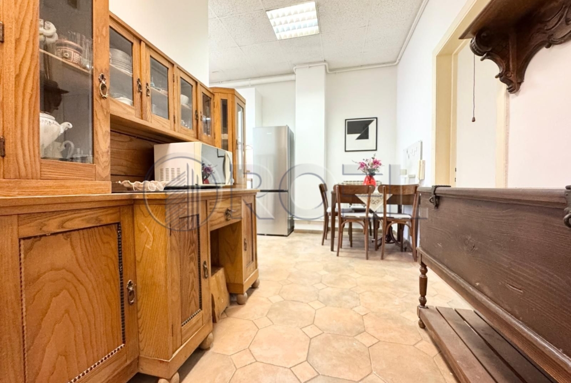 Dvosobni stan, Zagreb, Maksimir, Kvatrić, Eisenhuthova, 55 m2