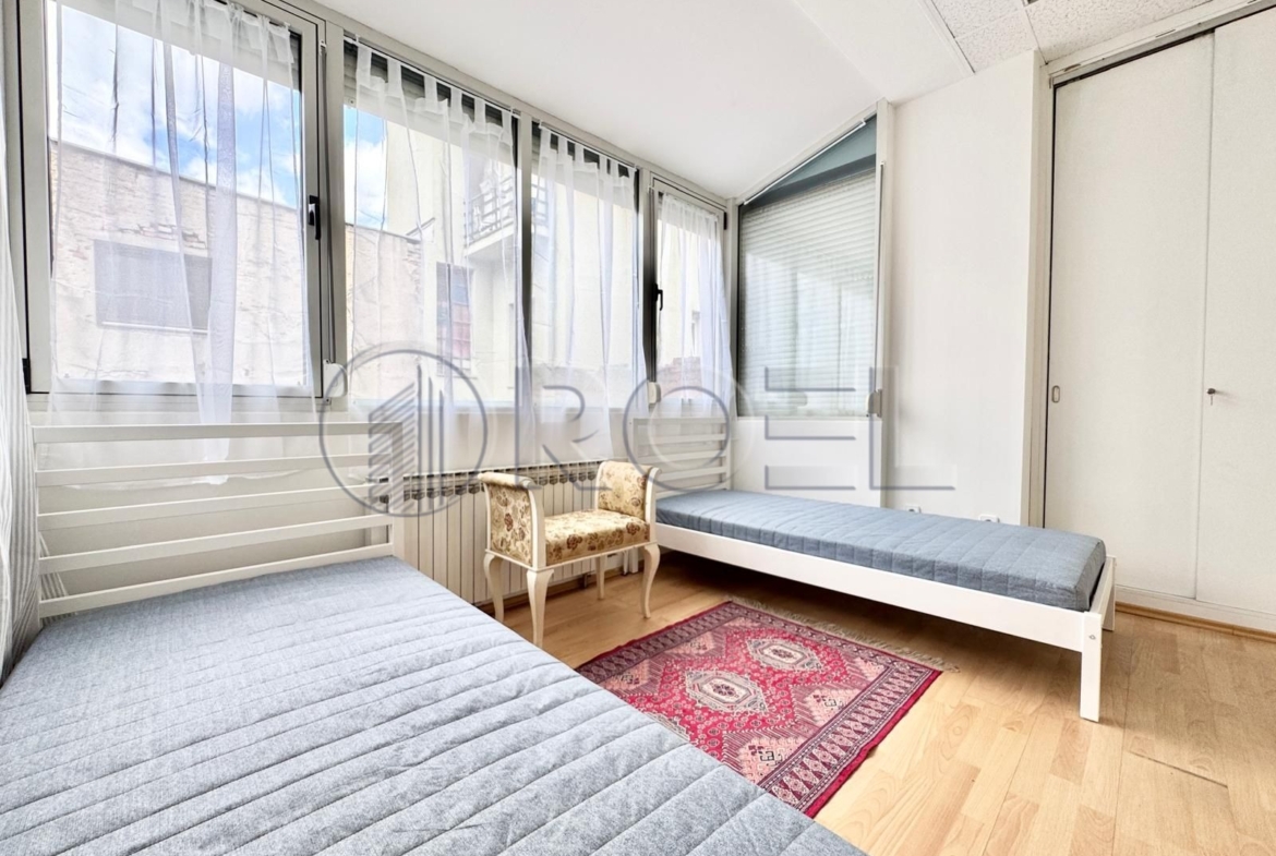 Dvosobni stan, Zagreb, Maksimir, Kvatrić, Eisenhuthova, 55 m2