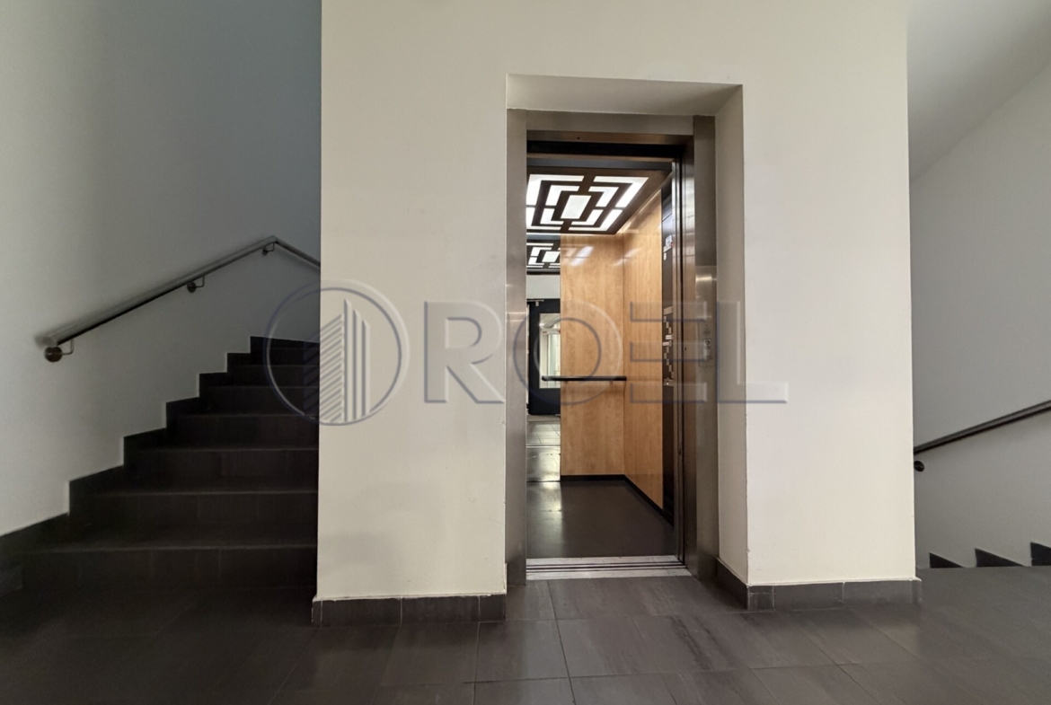 Poslovni prostor, uredi za najam, Slavonska avenija, 530 m2