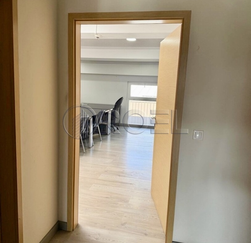 Poslovni prostor, ured za najam, Đakovo, 35 m2