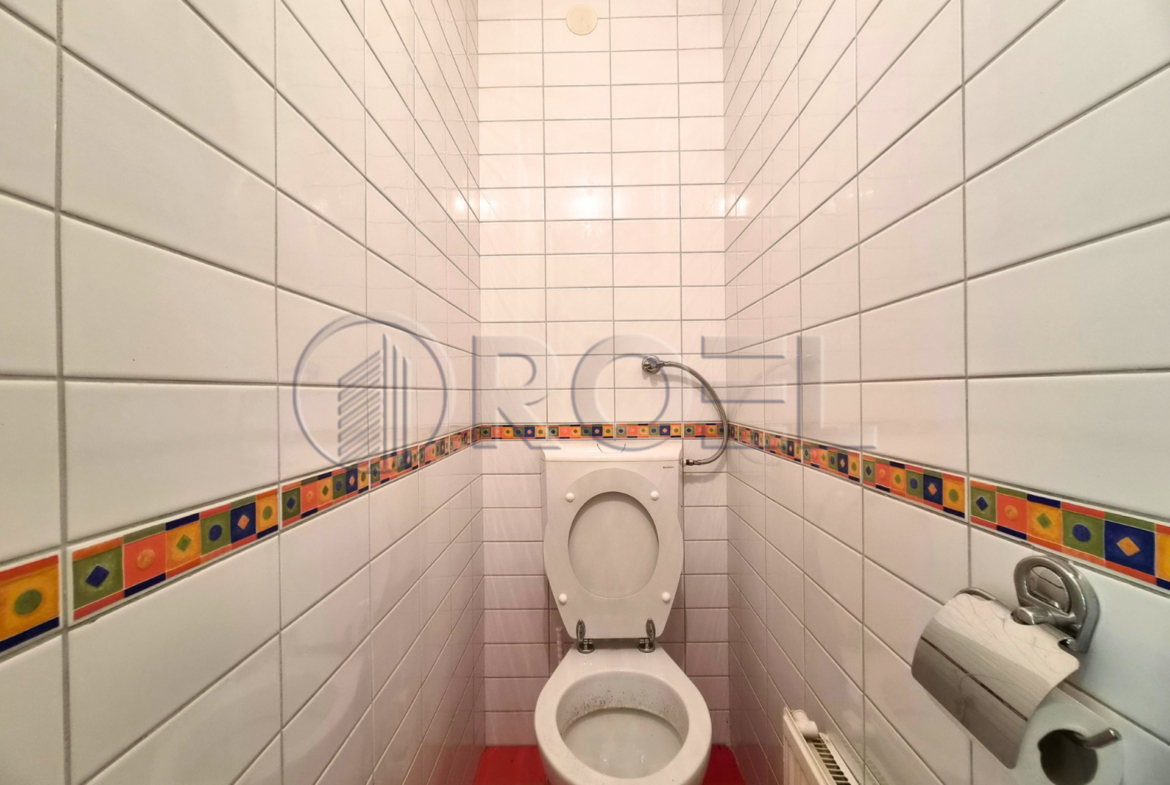 Zagreb, dugi dol odličan trosoban stan NKP 80 m2