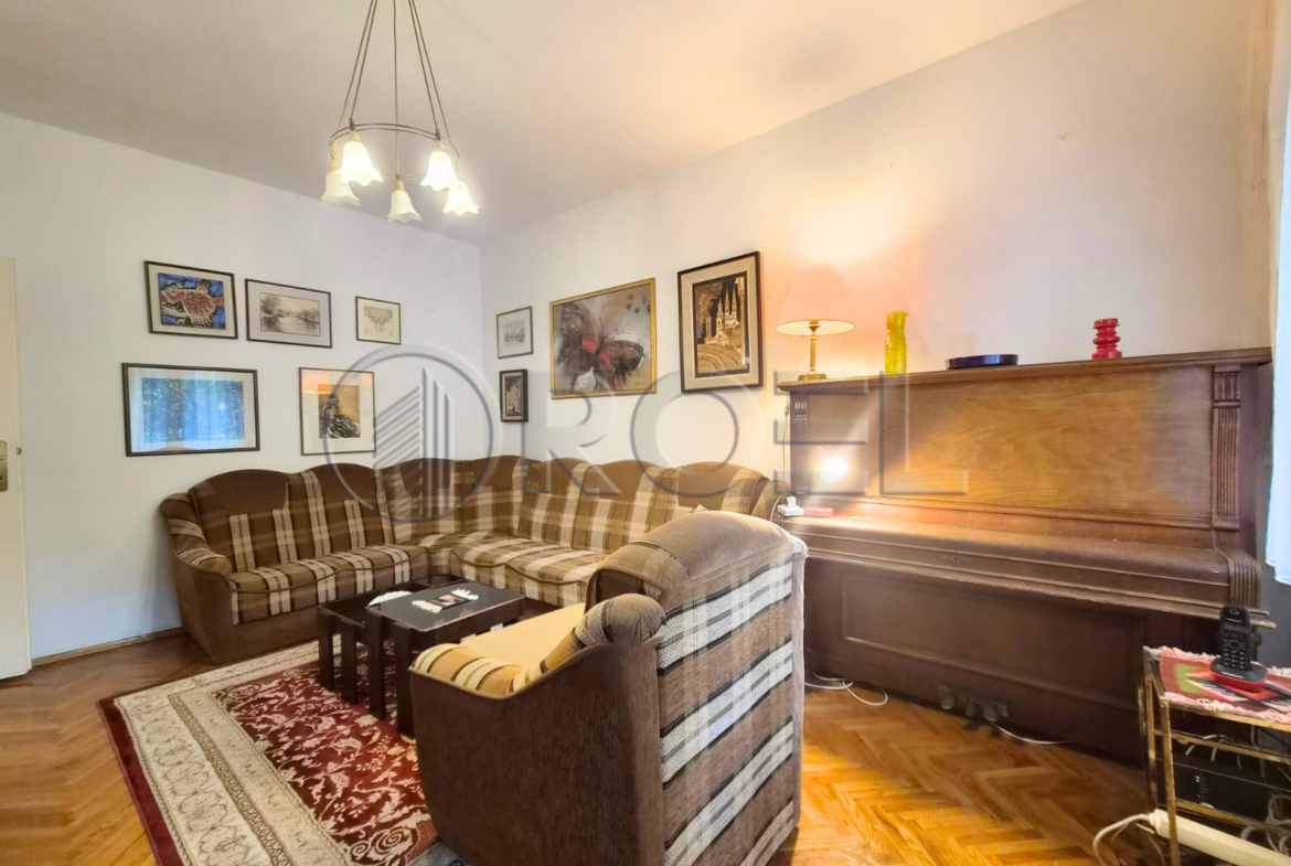 Zagreb, dugi dol odličan trosoban stan NKP 80 m2